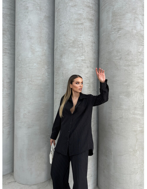 836 - Çizgili Takım