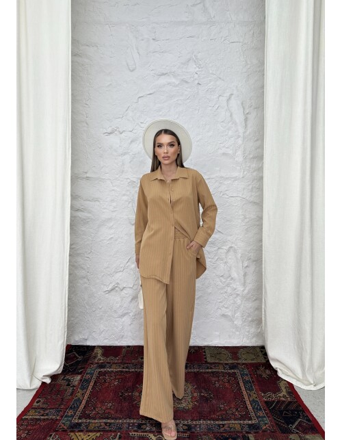 836 - Çizgili Takım