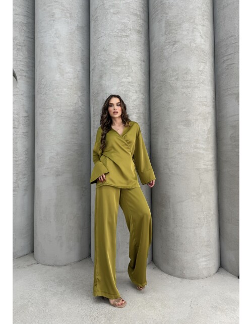 869 - Kruvaze Yandan Bağlamalı Saten Takım