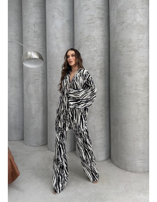 870 - Bağlamalı Desenli Saten Takım