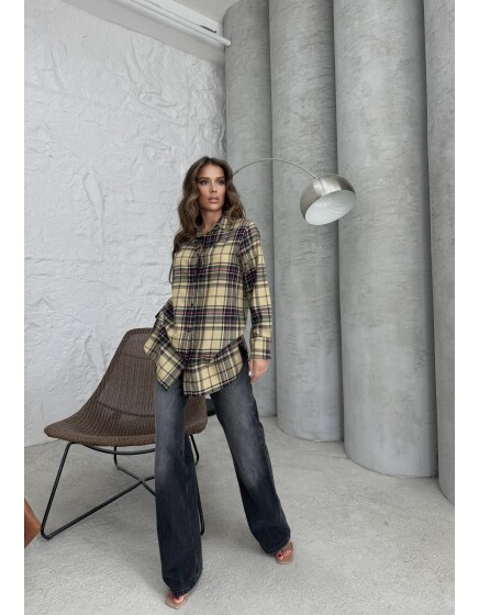 620 - Kareli Viskon Gömlek